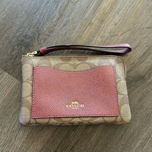 Coach Wristlet Wallet